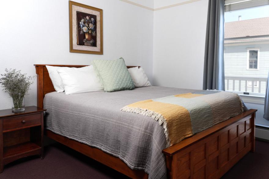 Tomales Hotel Bedroom